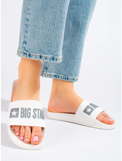 Pohodlné biele dámske ponožky bez päty Pohodlné biele dámske ponožky bez päty