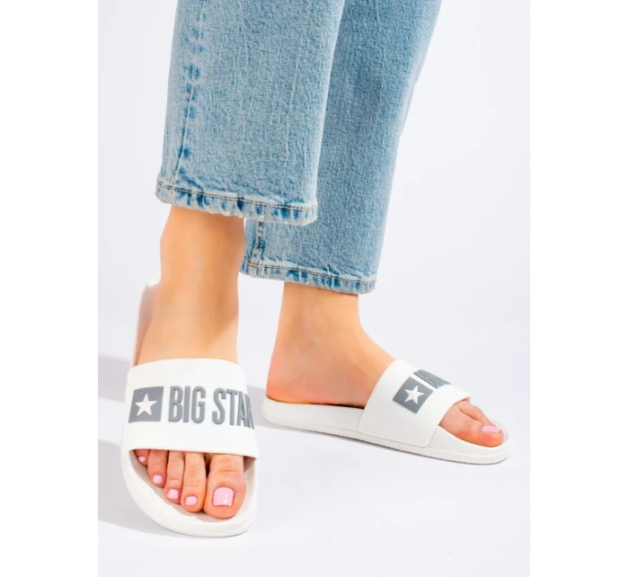 Pohodlné biele dámske ponožky bez päty Pohodlné biele dámske ponožky bez päty