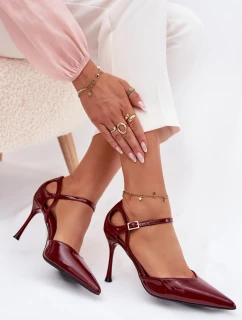 Lodičky s ihlovým podpätkom model 221914 Krok vo veľkom štýle