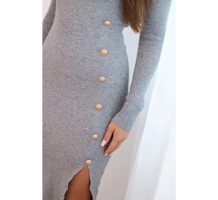 Dámská pruhovaná šaty s rolákem a ozdobnými knoflíky šedá