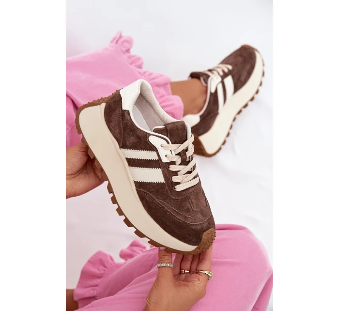 Semišové tenisky na masivní platformě model 22031726 Čokoládové - D&A