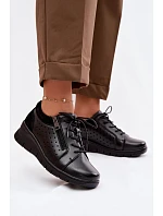 Kožené dámské polobotky na platformě model 22100881 Černé - VINCEZA Kožené dámské polobotky na platformě model 22100881 Černé - VINCEZA