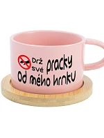 HOLD YOBS BY MY BREAD - ružový hrnček s makrónkou 200 ml
