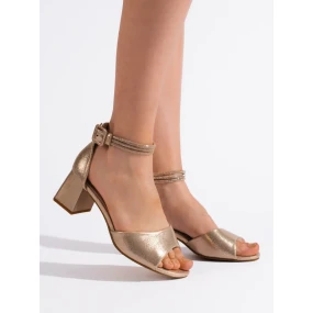 Luxusné dámske zlaté sandále na širokom podpätku