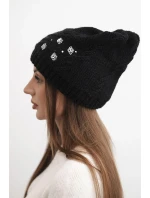 Dámská zimní čepice vlněná s krystaly a vzorem model 21859339 mocca - K-Fashion Dámská zimní čepice vlněná s krystaly a vzorem model 21859339 mocca - K-Fashion