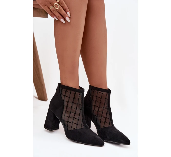 kotníkové boty na podpatku D A  černé model 21713820 - D&A