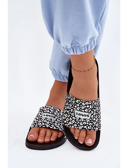 pantofle Černé model 22102709 - Levis pantofle Černé model 22102709 - Levis