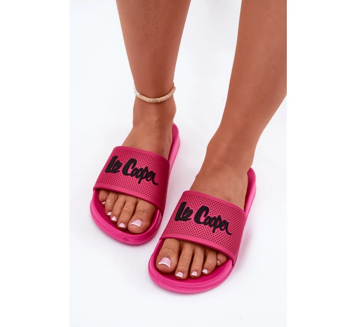 Dámské Pantofle model 21693906 Fuchsie - Lee Cooper