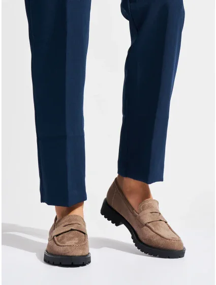 Exkluzívne dámske hnedé mokasíny na platforme Exkluzívne dámske hnedé mokasíny na platforme