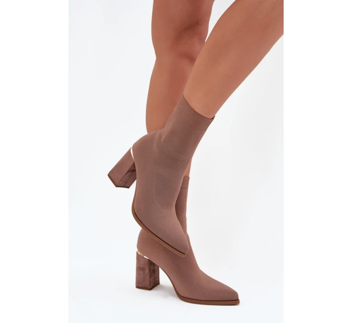 Topánky na podpätku model 217512 Krok vo veľkom štýle