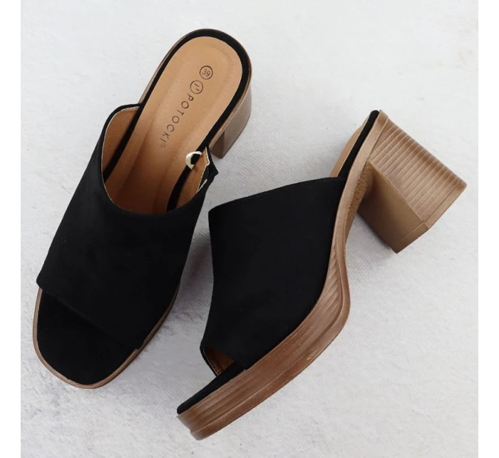 Dámske semišové žabky na ihličkách čierne Potocki 54309