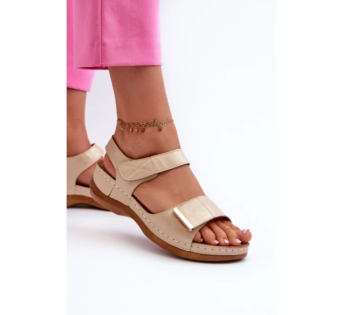 Pohodlné dámské sandály na suchý zip béžové model 21661112 - EVENTO