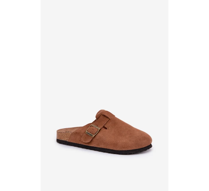 Semišové Klapky Dámské S Přezkou Big Star Hnědé model 21692025 - Big Star Shoes Semišové Klapky Dámské S Přezkou Big Star Hnědé model 21692025 - Big Star Shoes