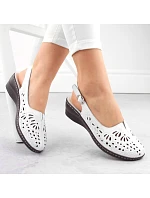 Dámské pohodlné celokožené ažurové sandály bílé T.Sokolski L26-27