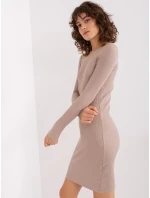 Sukienka RV SK model 19014685 ciemny bezowy - FPrice