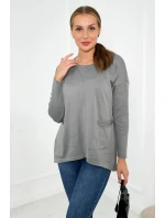 Sveter s prednými vreckami sivý