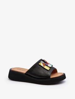 Dámske kožené papuče s čiernym lemovaním Asames