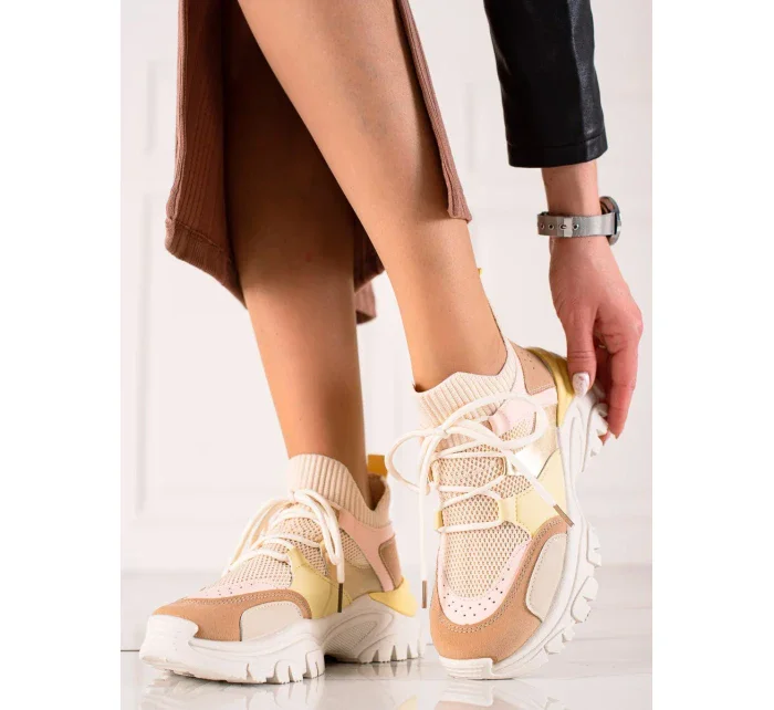 Moderní dámské tenisky vícebarevné bez podpatku Moderní dámské tenisky vícebarevné bez podpatku