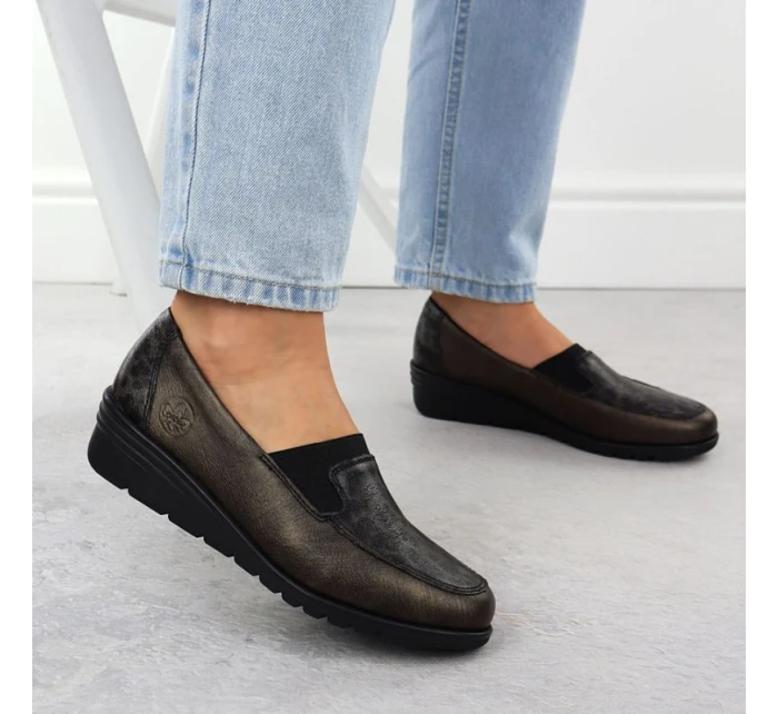 Hnědá kožená dámská obuv na platformě model 21905254 - Rieker