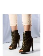 Topánky na podpätku model 208024 Solea Topánky na podpätku model 208024 Solea