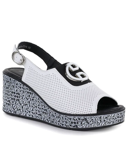 Dámske kožené sandále na platforme biele S.Barski 7014 Dámske kožené sandále na platforme biele S.Barski 7014