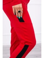 Športová sada s pruhmi červená