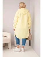 Dámský kabát Plus Size s kapucí model 22136651 na knoflíky žlutý - K-Fashion