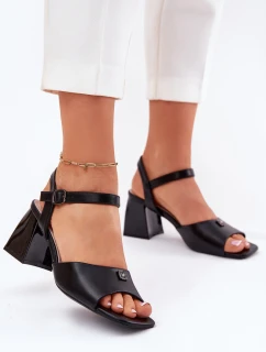 Dámské sandály na podpatku model 21695072 černé - VINCEZA