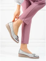 Moderní lodičky model 18184314 dámské na klínku - W. POTOCKI Moderní lodičky model 18184314 dámské na klínku - W. POTOCKI