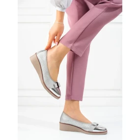 Moderné lodičky Srebrny dámske na kline