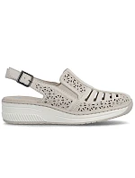 Dámské béžové kožené sandály na platformě model 22060734 - Rieker Dámské béžové kožené sandály na platformě model 22060734 - Rieker