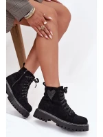 Dámské kotníkové boty s srdcem černé model 21708123 - Boto Dámské kotníkové boty s srdcem černé model 21708123 - Boto