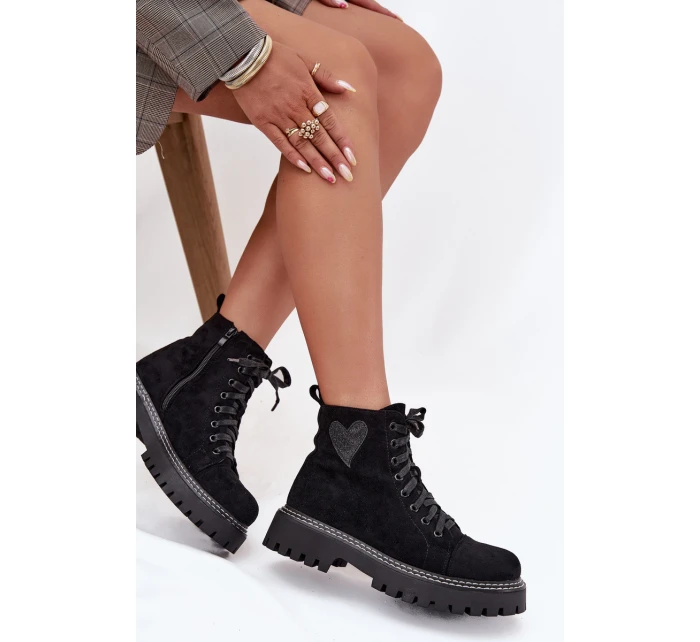 Dámské kotníkové boty s srdcem černé model 21708123 - Boto Dámské kotníkové boty s srdcem černé model 21708123 - Boto