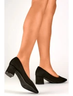 Dámské lodičky na podpatku / Černá model 21083111 - Inello