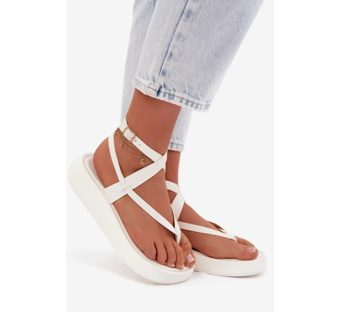 Dámské sandály na platformě bílé model 22038406 - Boto