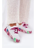 Skórzane Sneakersy Damskie Na Wzorzystej Platformie Vinceza 88017 Białe