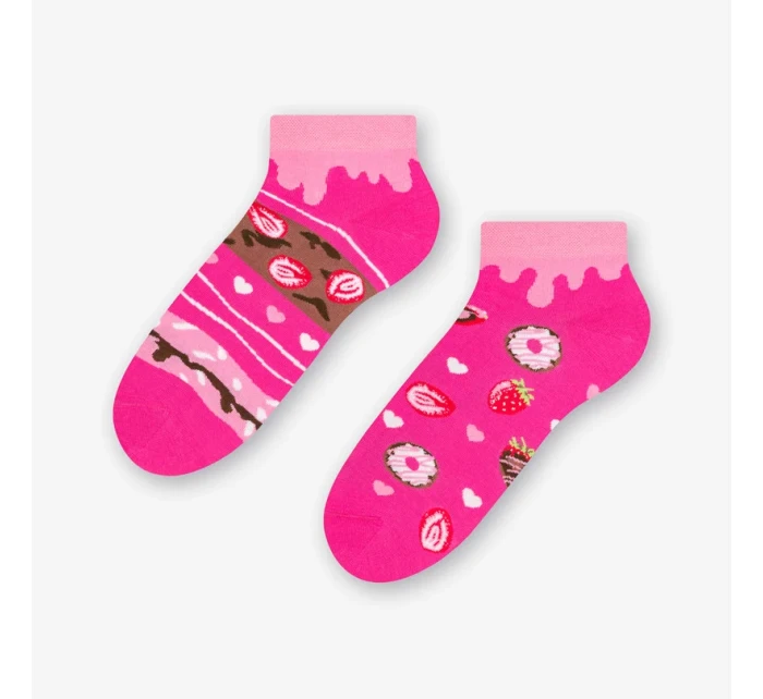 034 KRÁTKE DÁMSKE ASYMETRICKÉ PONOŽKY