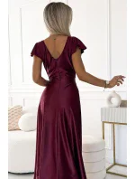 411-10 CRYSTAL saténové dlhé šaty s výstrihom - bordové