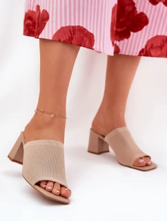 Dámské sandály na podpatku typu béžové model 21688375 - Boto