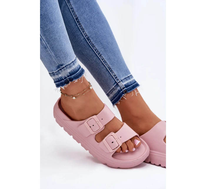 Dámské Pěnové Pantofle Na Platformě Růžové model 21697847 - EVENTO