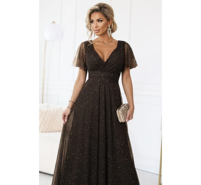 635-4 MELANIA dlhé lesklé šaty s výstrihom a krátkymi rukávmi - čokoládové