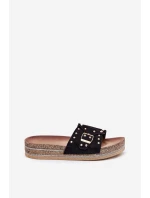 Klapki Damskie Na Platformie Z Klamrą I Ćwiekami Czarne Nusithia