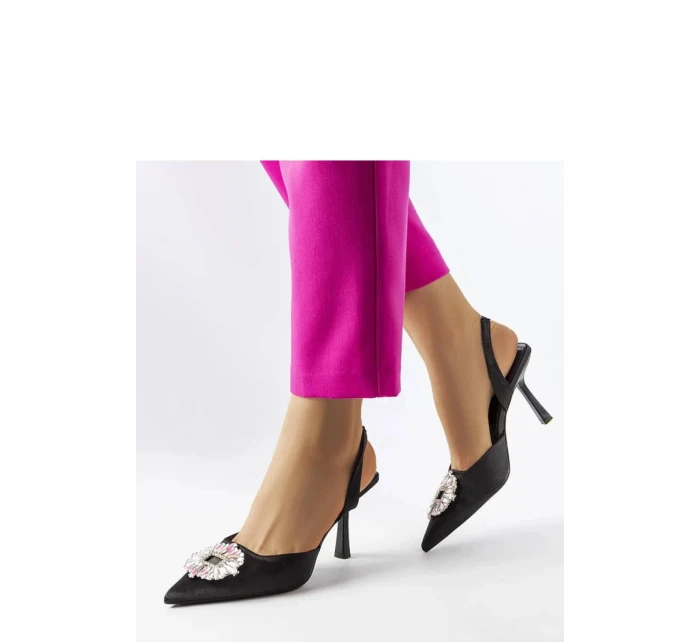 Dámské lodičky na jehlovém podpatku Černá model 21915138 - Inello