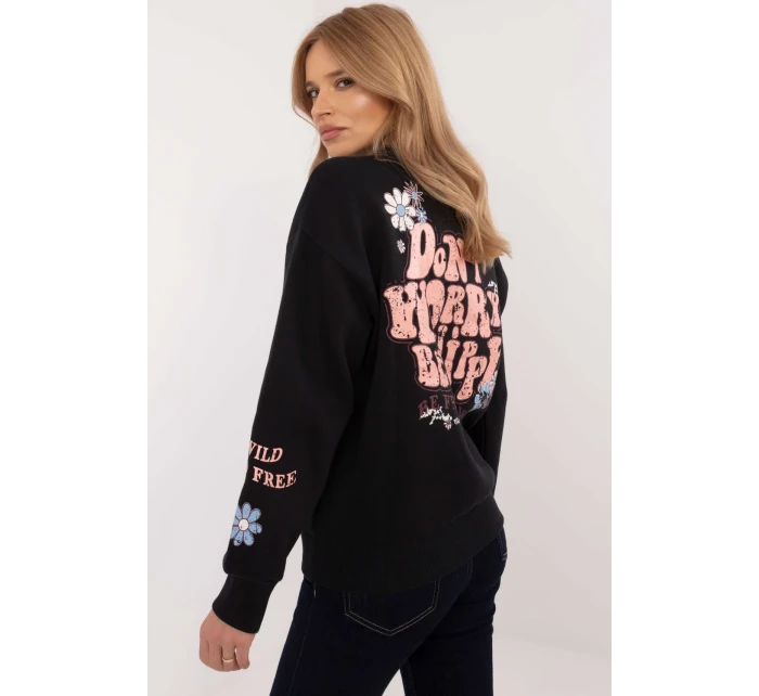 Model mikiny s kapucňou 203487 Podúroveň Model mikiny s kapucňou 203487 Podúroveň