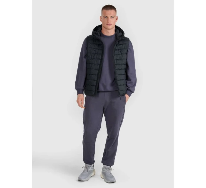 Pánske páperové tričko bez rukávov so syntetickou výplňou 4F 4FWAW25TVJAM225-20S Pánske páperové tričko bez rukávov so syntetickou výplňou 4F 4FWAW25TVJAM225-20S