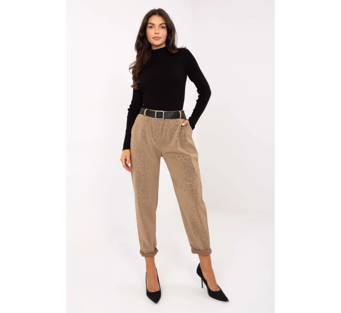 Dámske nohavice model 218446 Taliansko Moda Dámske nohavice model 218446 Taliansko Moda