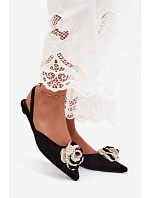 Dámske sandále s imitáciou semišovej výzdoby Black Gardenia Dámske sandále s imitáciou semišovej výzdoby Black Gardenia