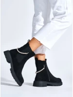 Klasické černé dámské kotníčkové boty platforma Klasické černé dámské kotníčkové boty platforma