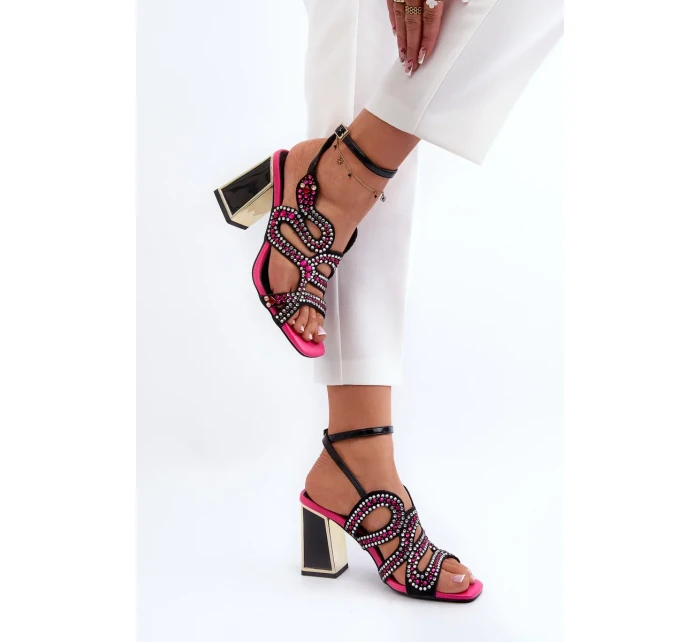 Dámske zdobené sandále na vysokom podpätku D&A Black Dámske zdobené sandále na vysokom podpätku D&A Black