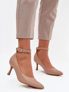 Lodičky s ihlovým podpätkom model 221170 Krok vo veľkom štýle